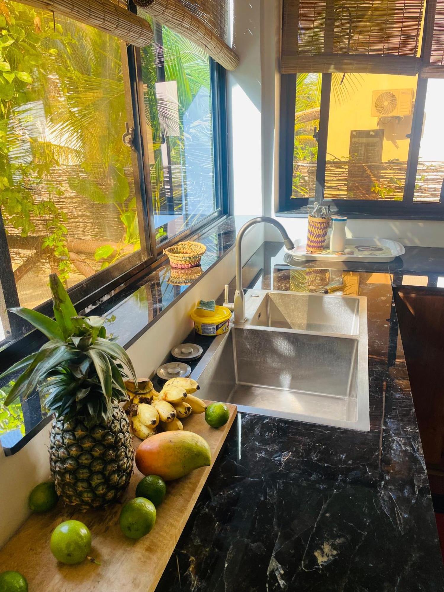 Sand Beach Boutique Apartments Bwejuu Luaran gambar